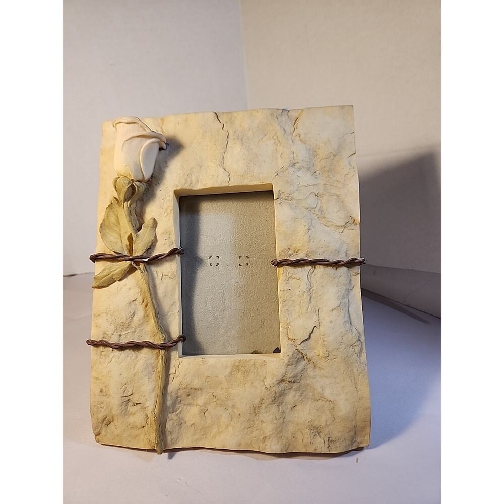 Vintage Fancy Frames Rock & Rose 3x5" Resin Picture Frame